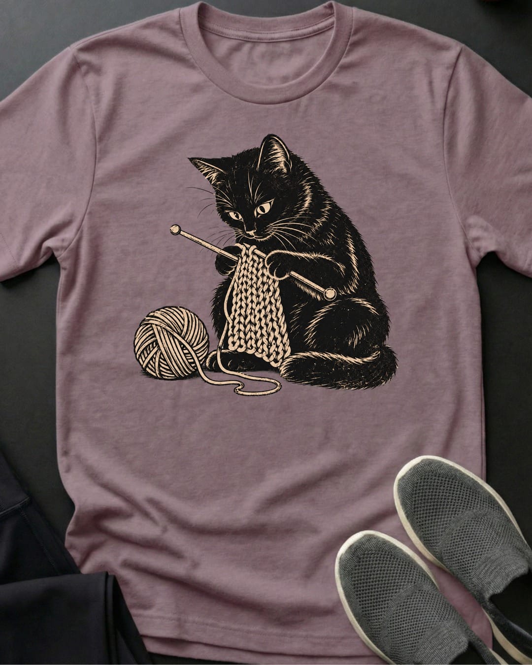 Knitting Kitty Tee