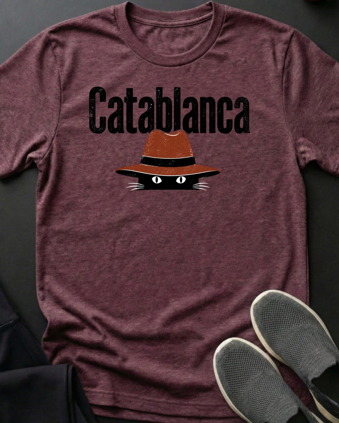 Catablanca Tee in Heather Maroon