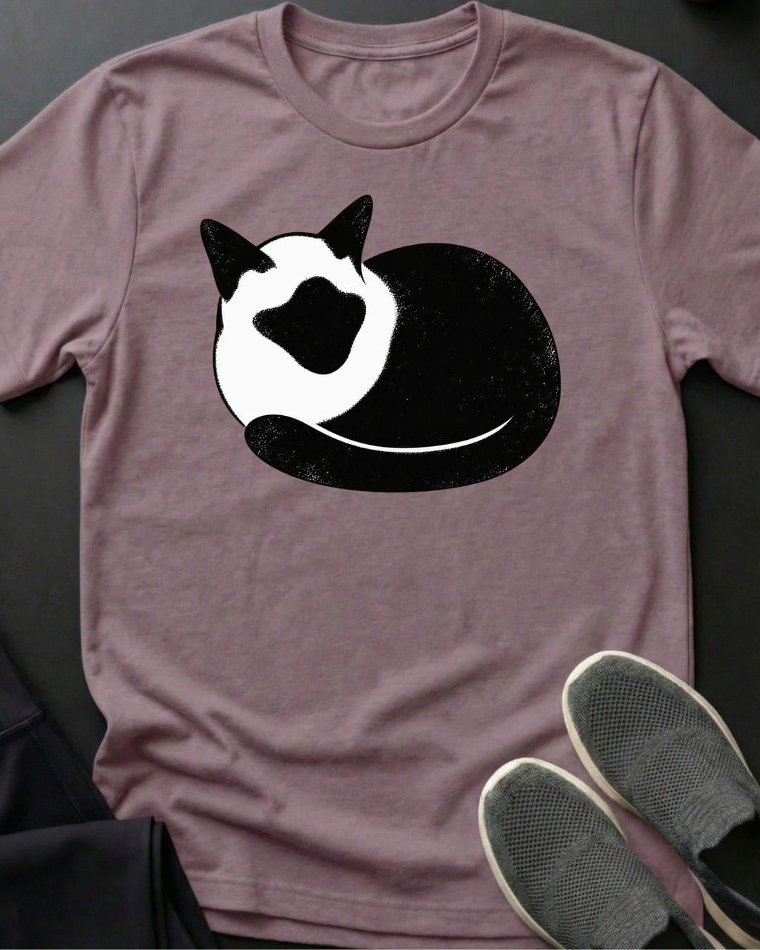 Curled Tuxedo Tee in Paragon