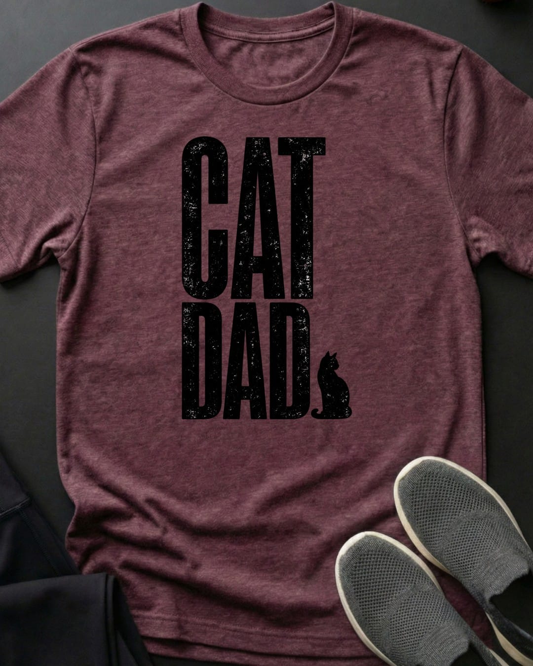 Black Cat Dad Tee in Heather Maroon