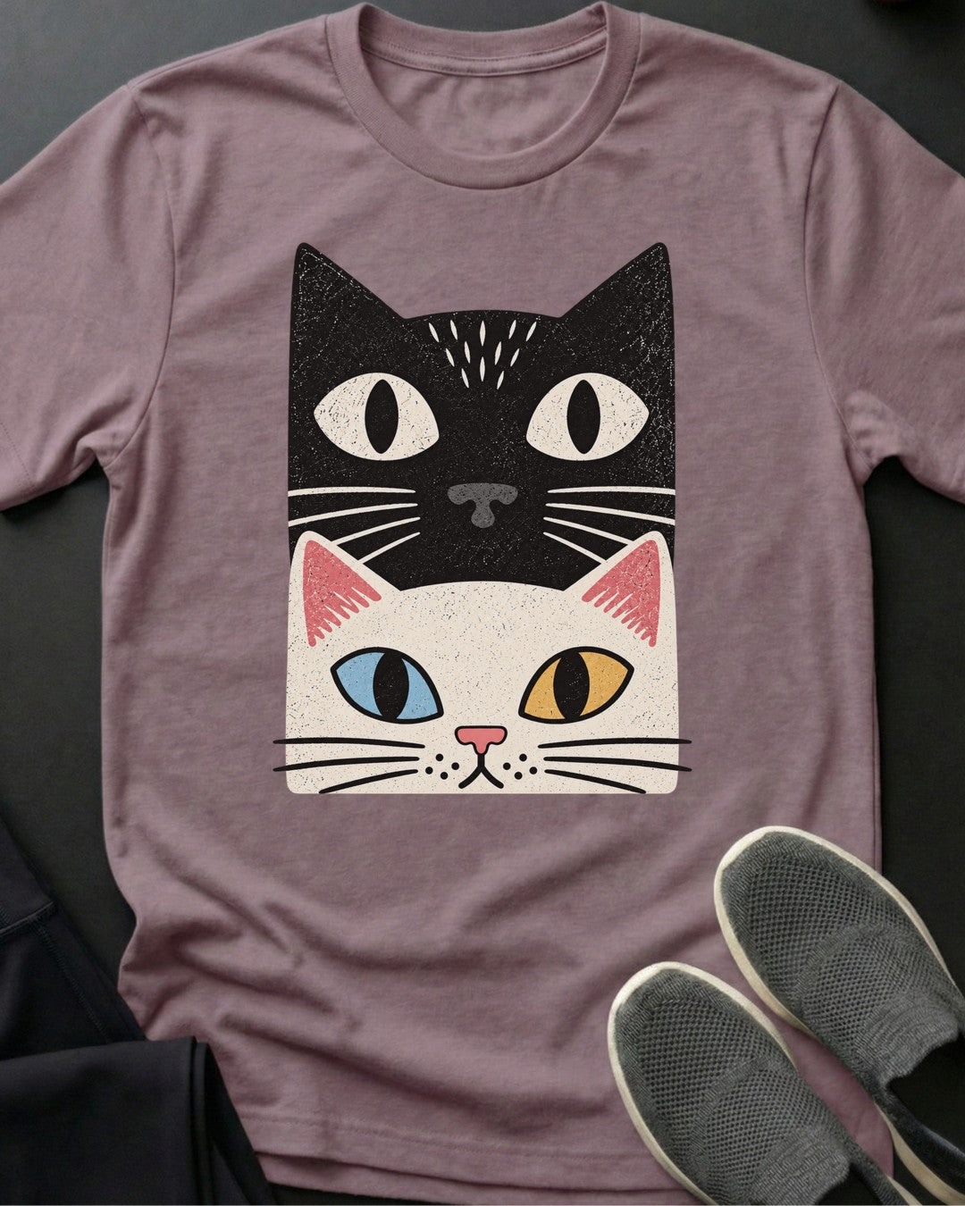 Pretty Eyes Stack Tee in Paragon