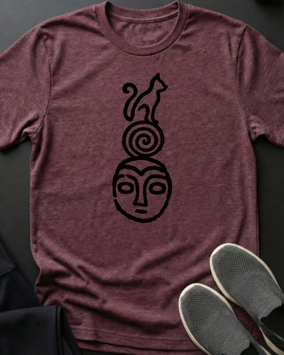 Petroglyph Cat Tee in Heather Maroon