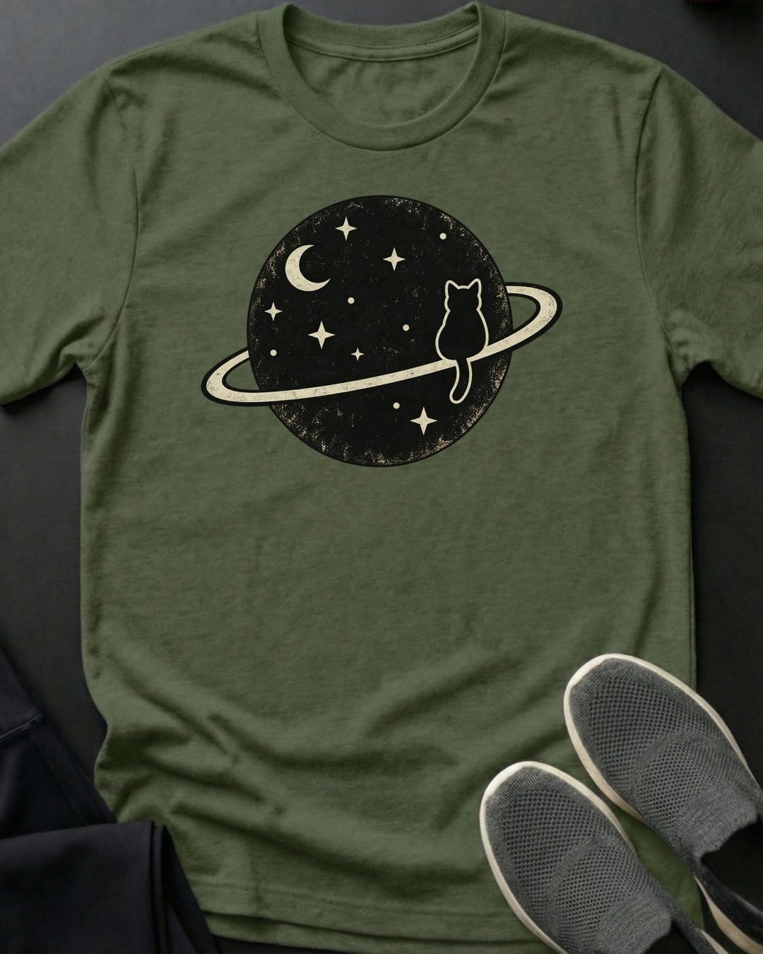 Saturn Ring Cat Tee in Military Green