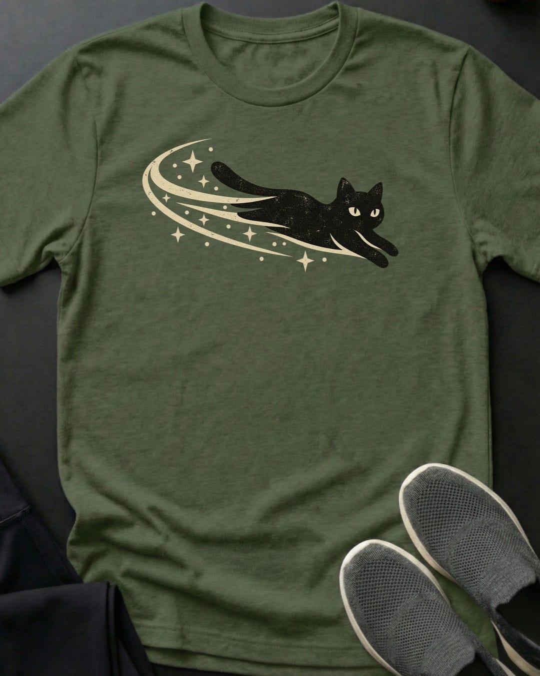 Shooting Star Cat Tee in Military Green