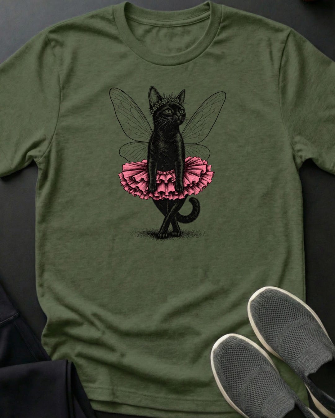 Sugar Plum Kitty Tee in Military Green