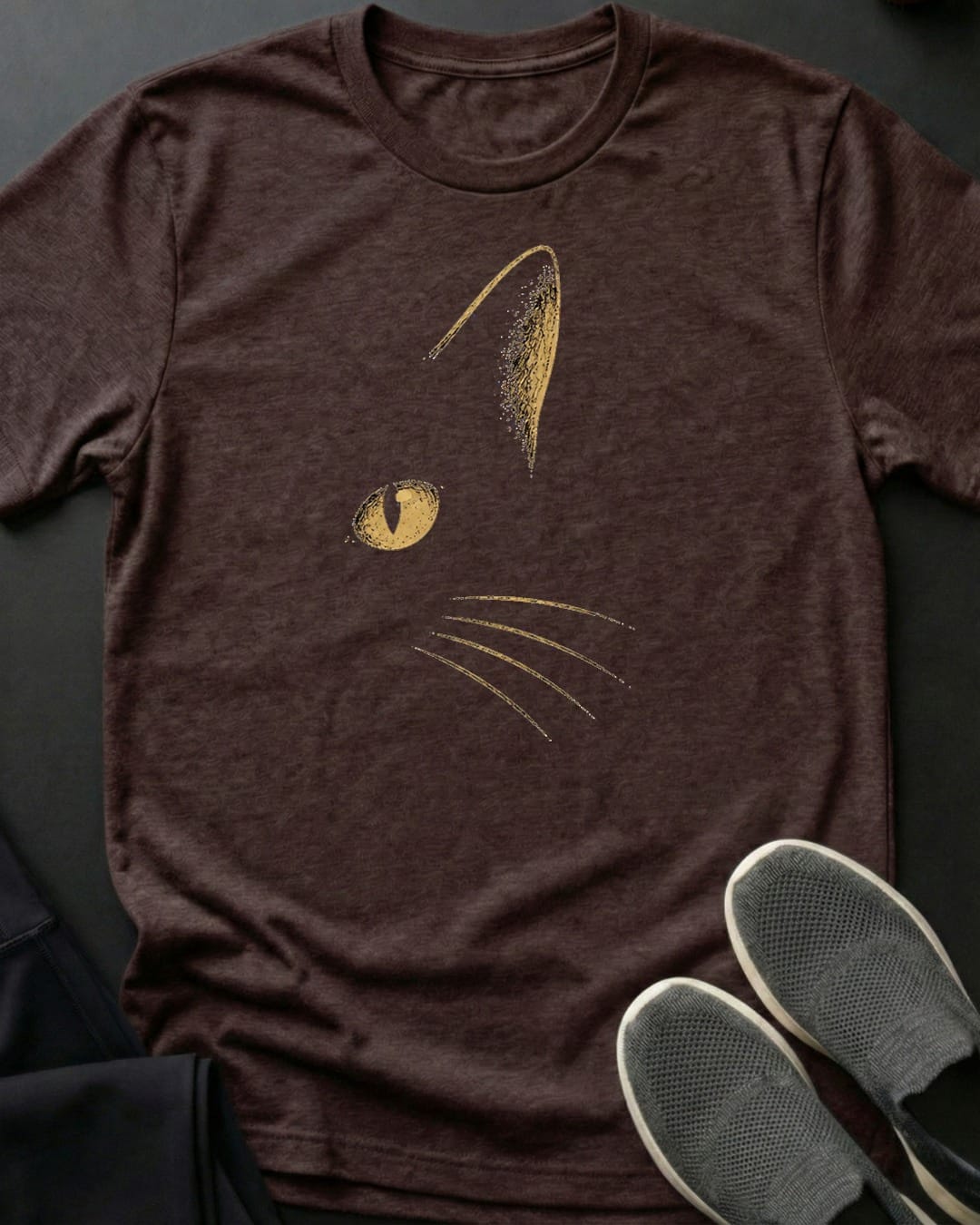Gaze Tee