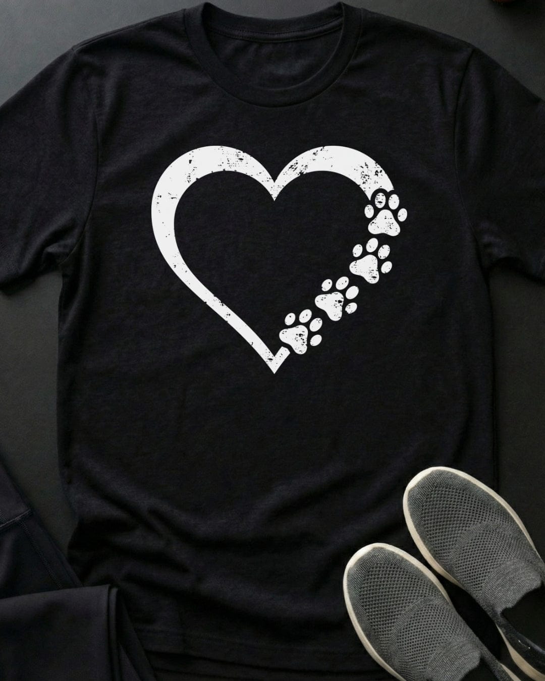 Heart & Paws Tee